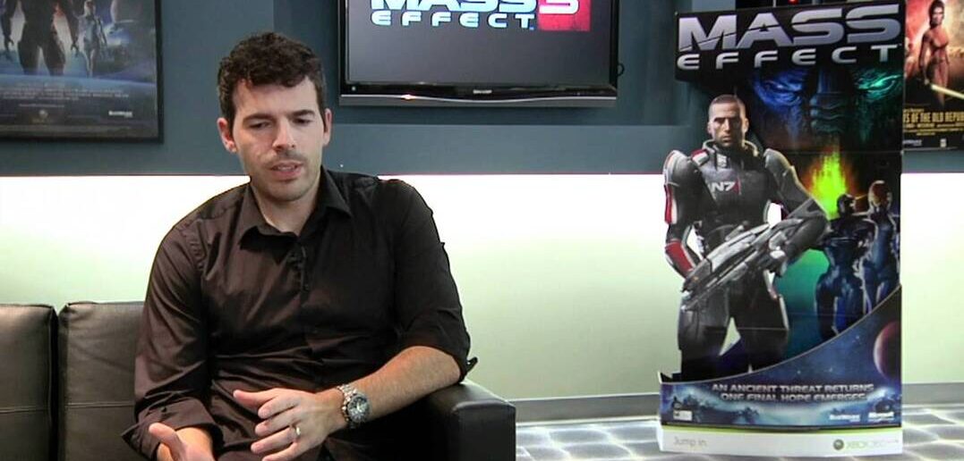 Casey Hudson homenageia BioWare após encerramento do estúdio e destaca legado de Mass Effect
