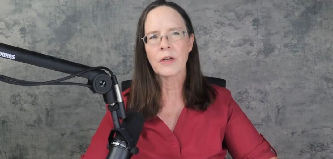 Laura Fryer, ex-produtora de Gears of War, alerta: quando os jogadores param de reclamar, o jogo pode estar morto
